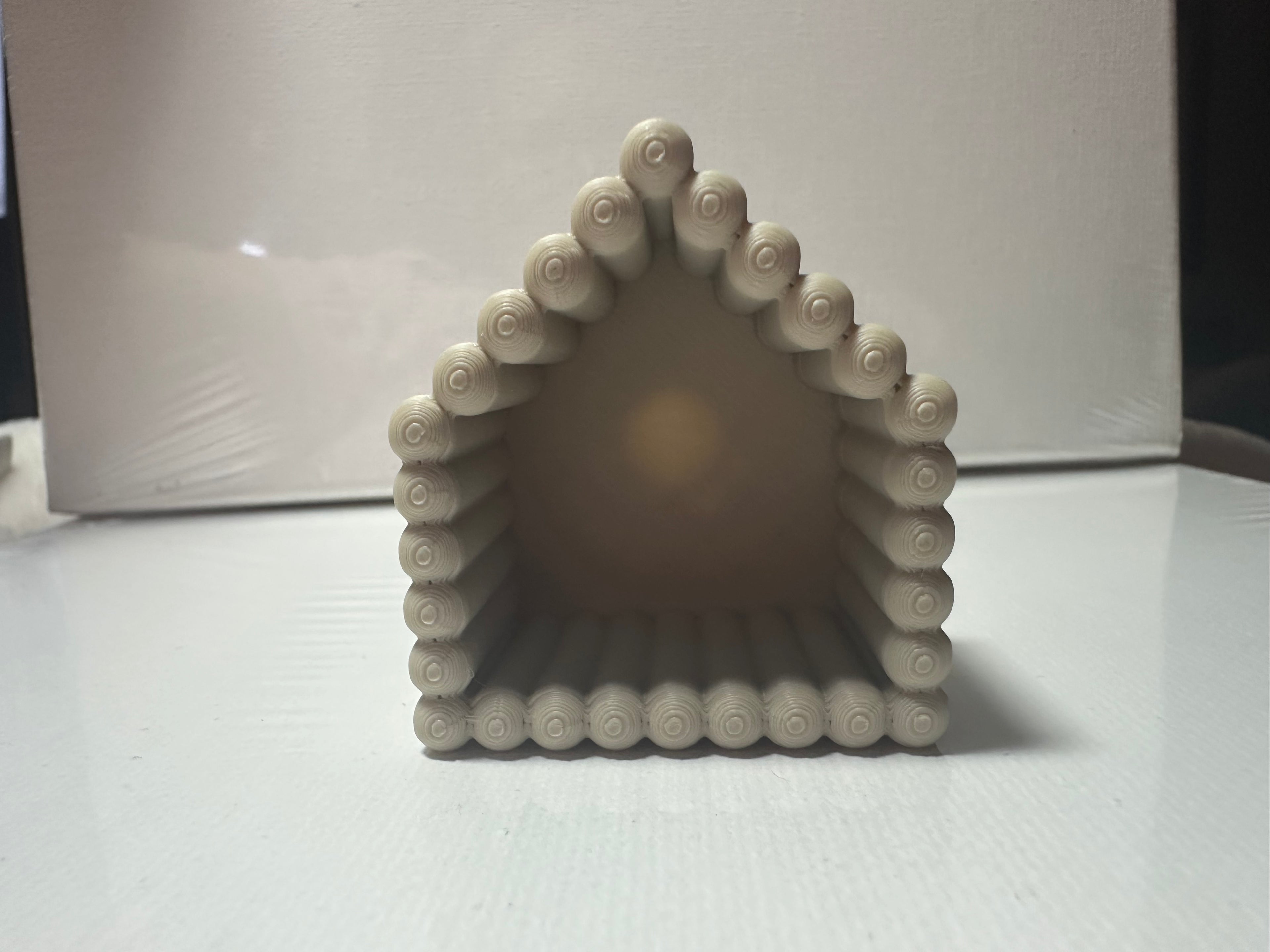 Magnetic Tiny Timber hide